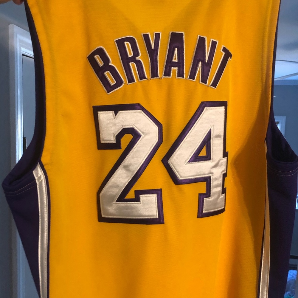 Kobe Bryant Jersey